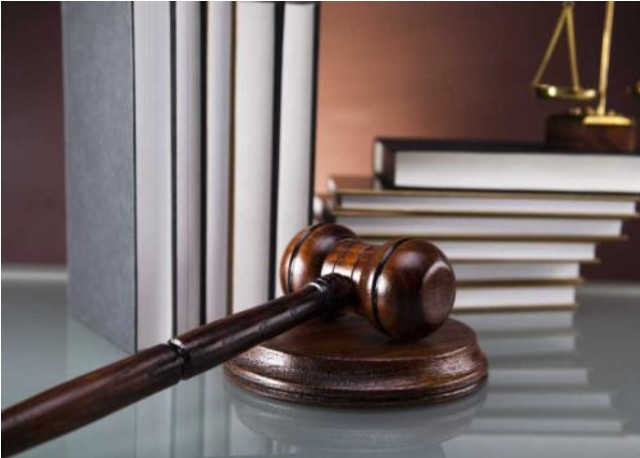 法槌5.png 法槌5.png